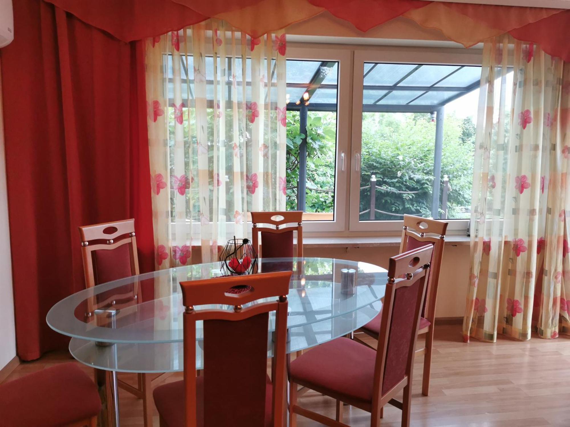 דירות Karsau Haus Am Oelberg מראה חיצוני תמונה