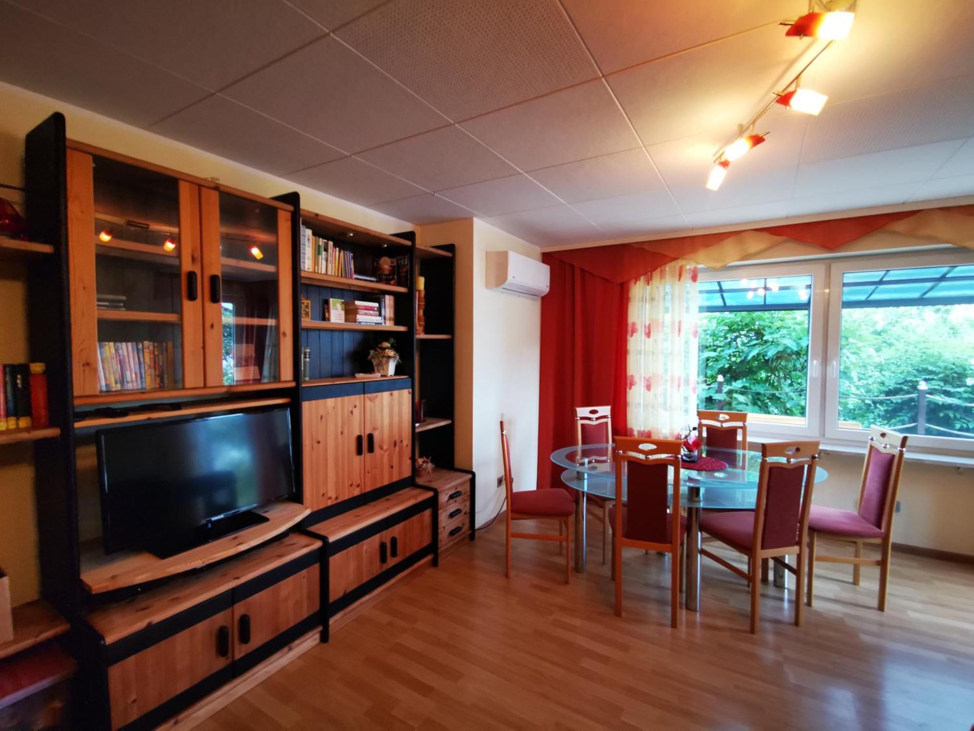 דירות Karsau Haus Am Oelberg מראה חיצוני תמונה